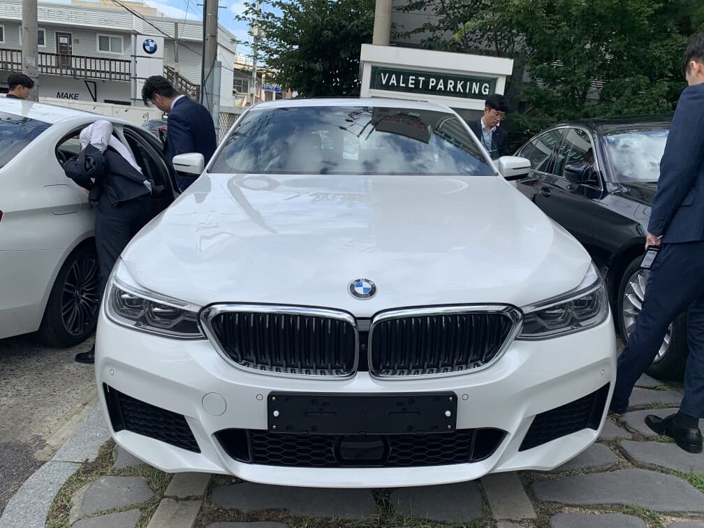 BMW 6시리즈 그란투리스모 620d xDrive GT M 스포츠 OE 게시글 썸네일