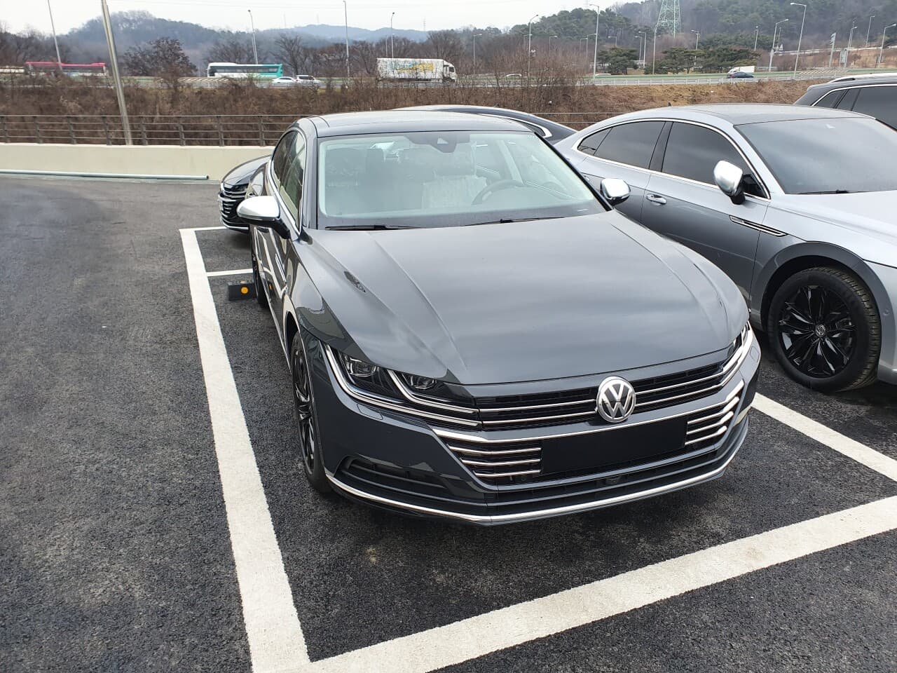 폭스바겐 아테온 2.0 TDI 엘레강스 프레스티지 게시글 썸네일