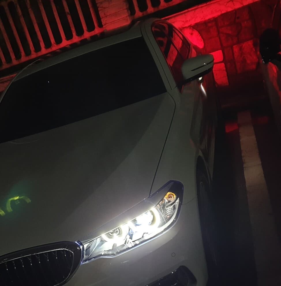 BMW 5시리즈 520i 럭셔리 OE 게시글 썸네일