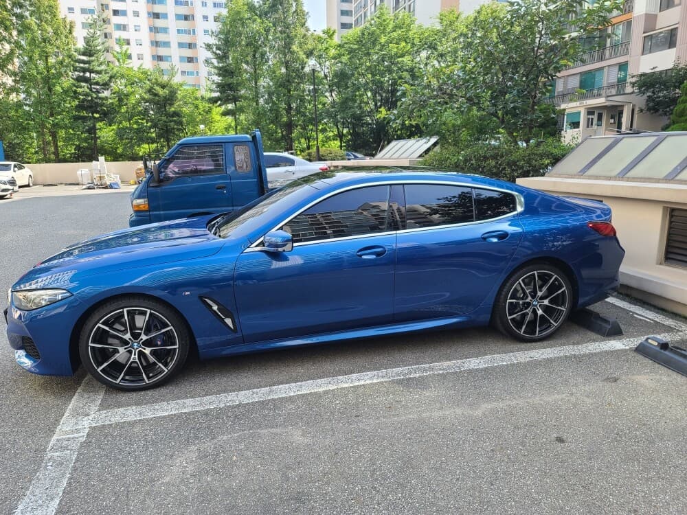 BMW 8시리즈 840i xDrive M 스포츠 그란쿠페 게시글 썸네일