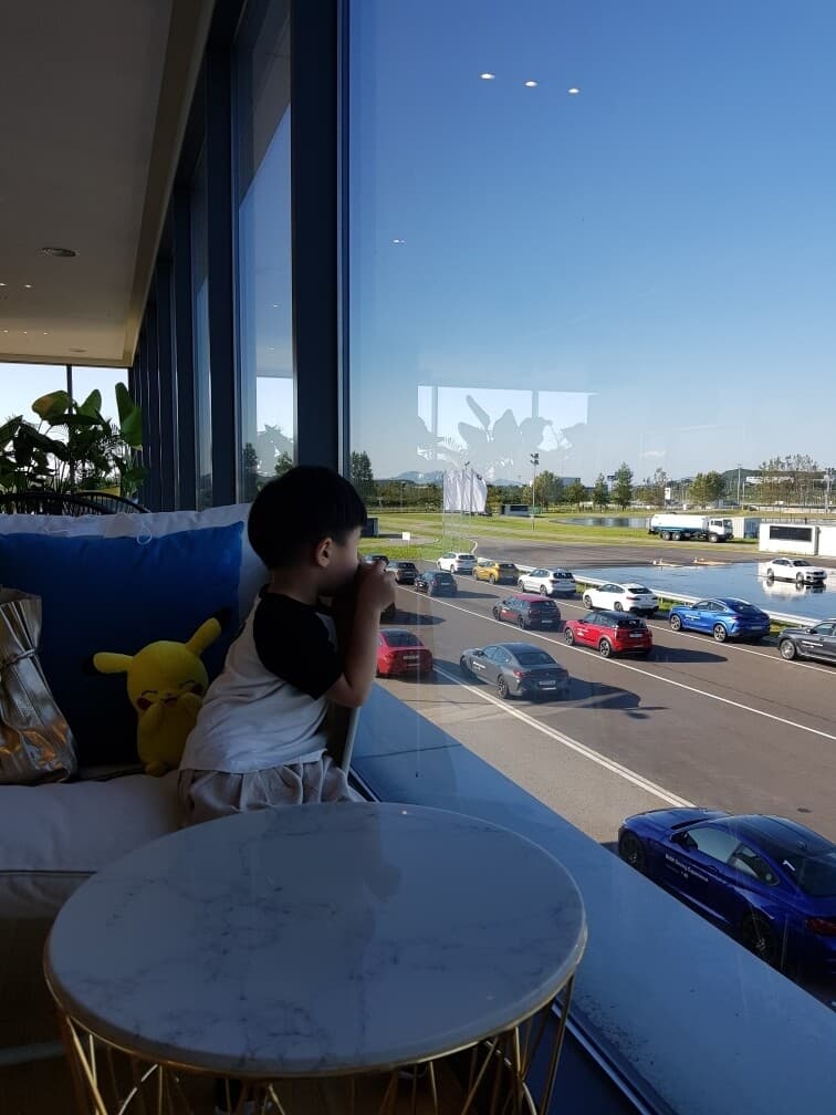 영종도 BMW 드라이빙 센터 다녀왔습니다 게시글 썸네일