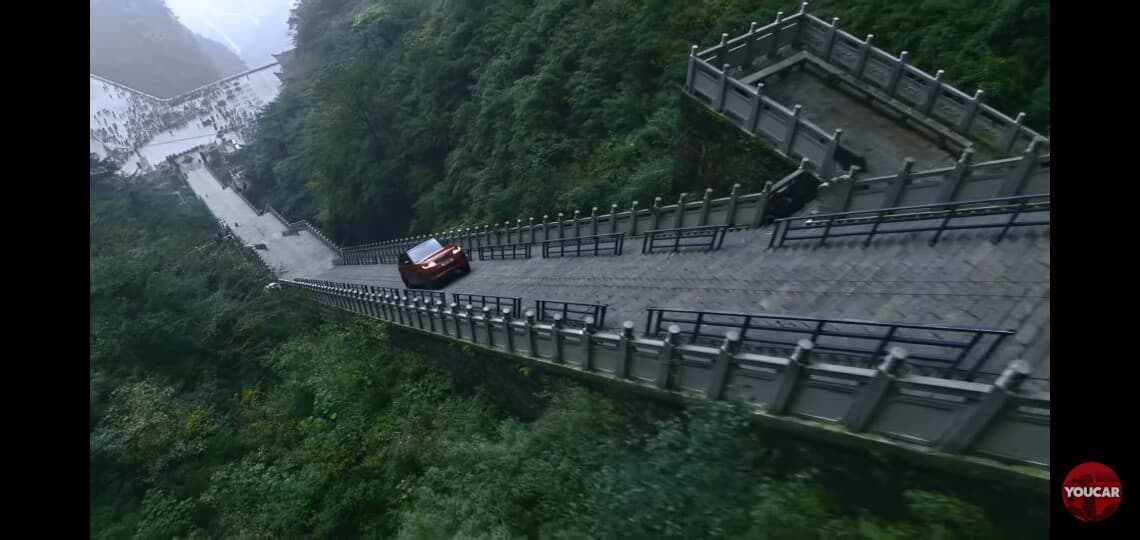 랜드로버 장가계 정복! 게시글 썸네일