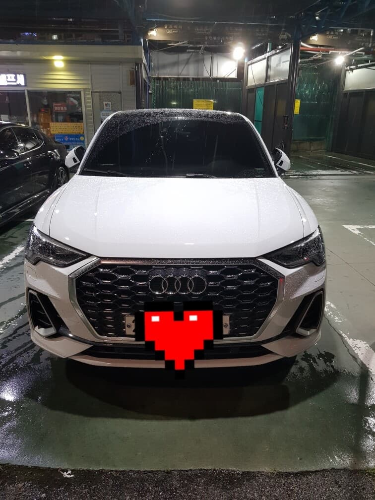 아우디 Q3 스포츠백 35 TDI 프리미엄 게시글 썸네일