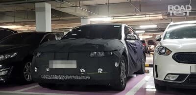 아이오닉5 주차장 스파이샷 게시글 썸네일