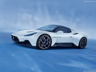 MC12의 후계자, 마세라티 MC20 게시글 썸네일