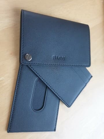 bmw 카드지갑 게시글 썸네일