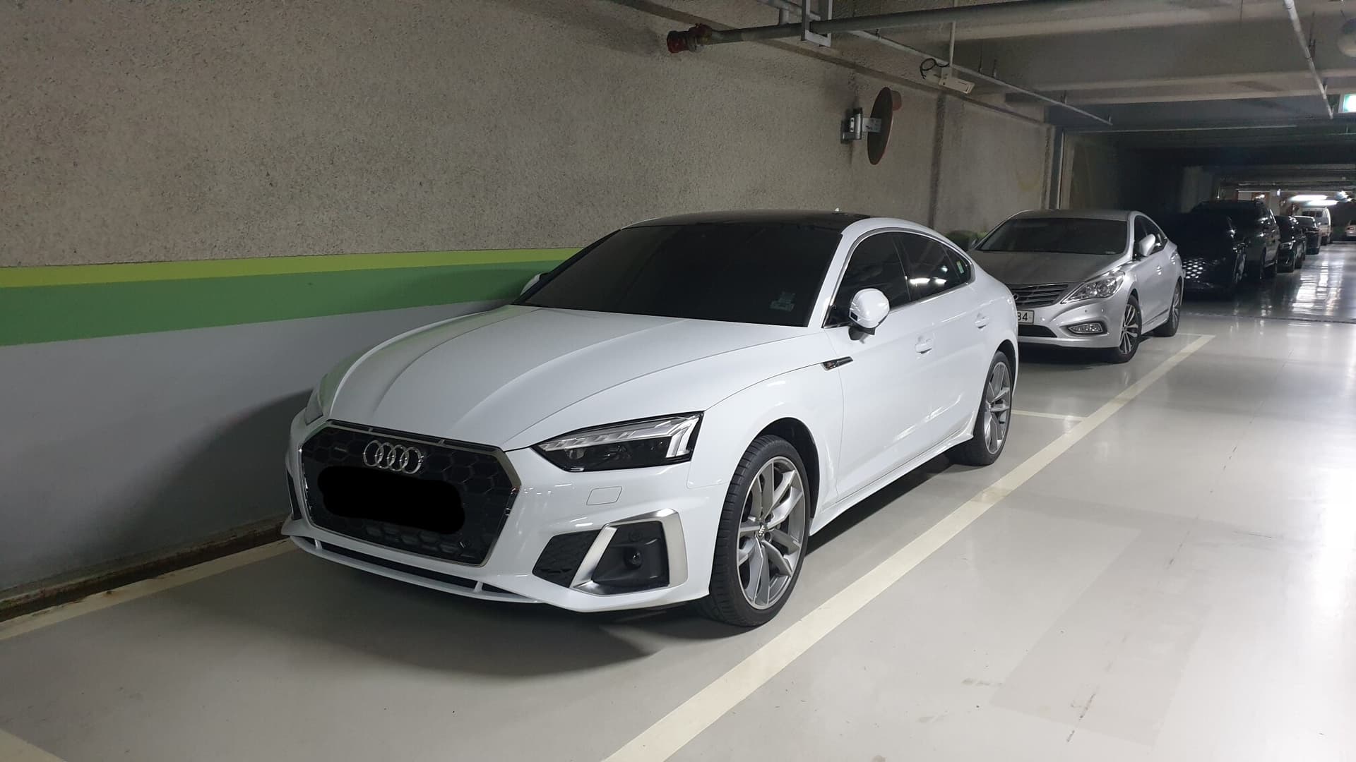 아우디 A5 45 TFSI 콰트로 프리미엄 스포츠백 게시글 썸네일