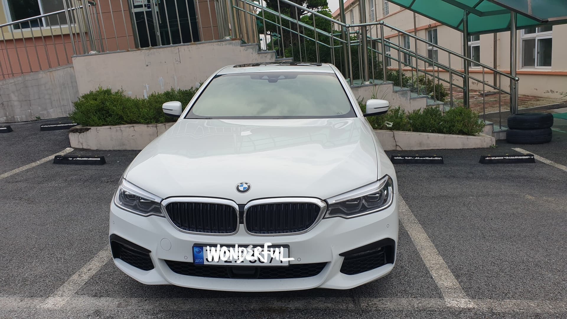 BMW 5시리즈 530i M 스포츠 플러스 OE 게시글 썸네일
