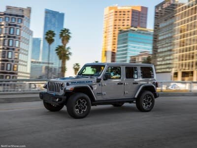 지프 랭글러 루비콘 4xe, PHEV와 오프로더의 만남 게시글 썸네일