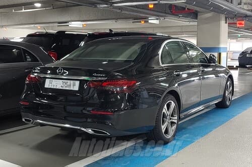 신형 e클래스 임판차~~ 게시글 썸네일