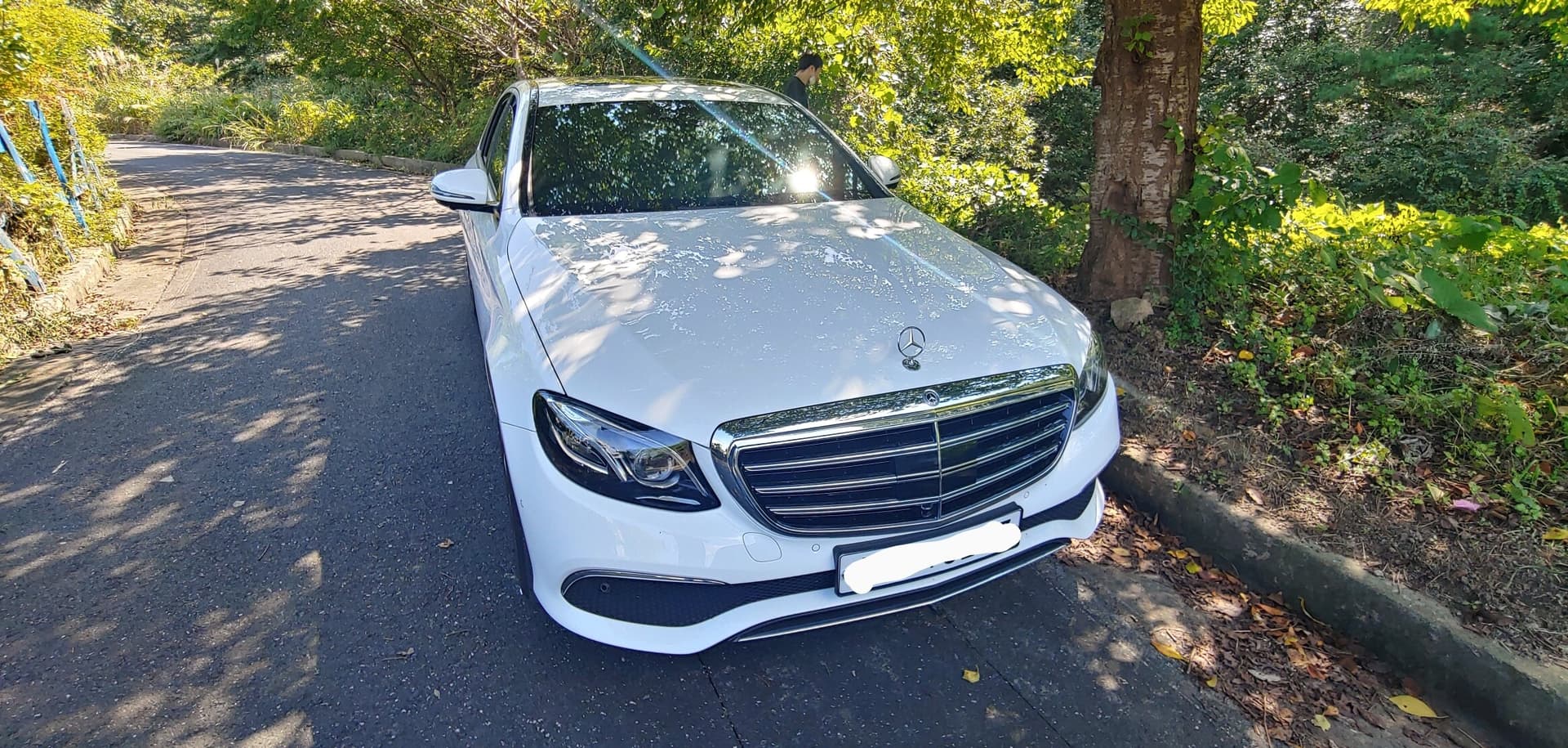 벤츠 E-클래스 E 300 4Matic 익스클루시브 게시글 썸네일