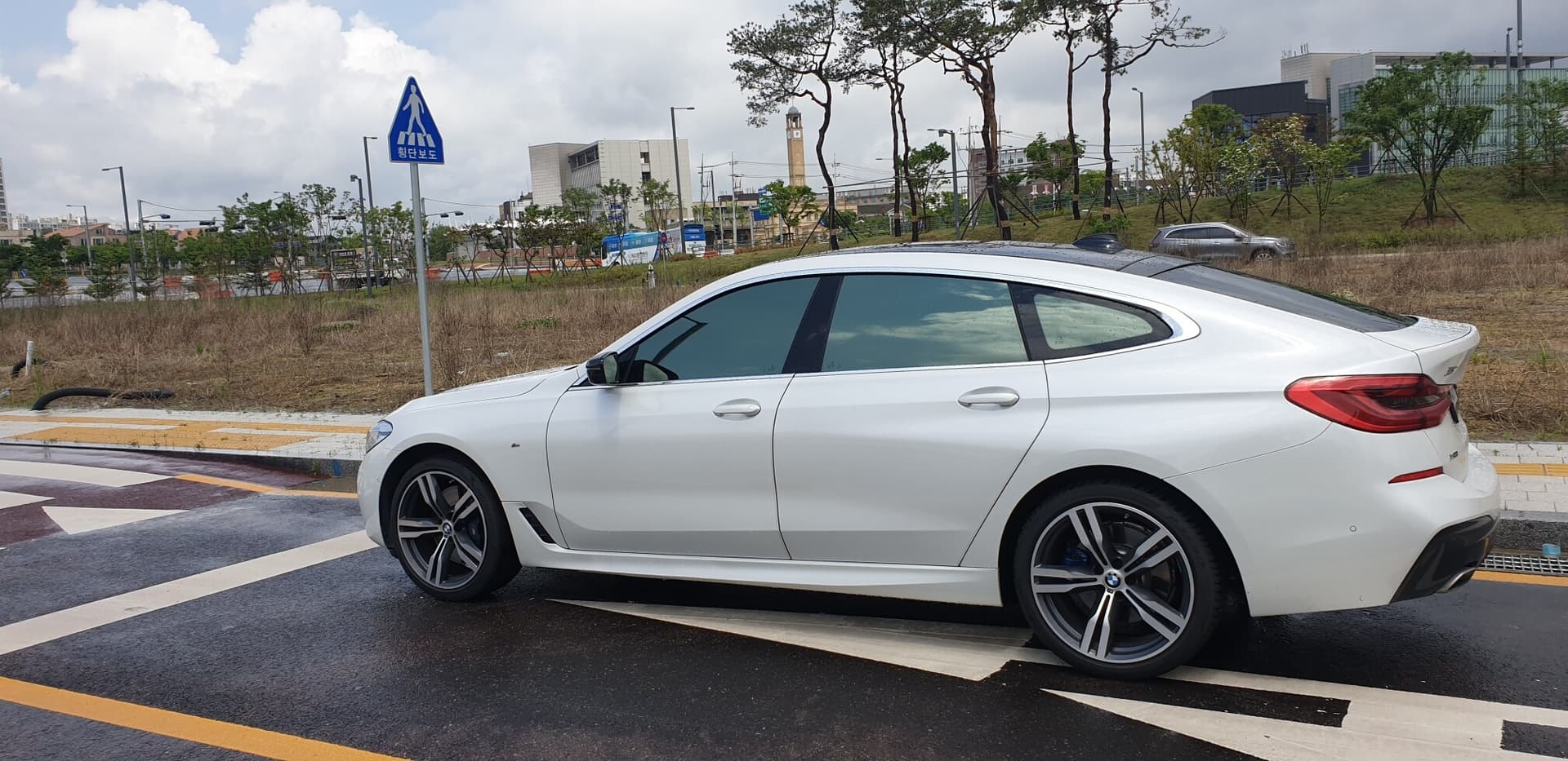 BMW 6시리즈 그란투리스모 640i xDrive GT M 스포츠 게시글 썸네일