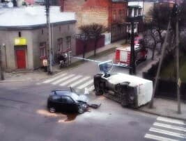 아... 롯데리아 충격적인 사고 발생 게시글 썸네일