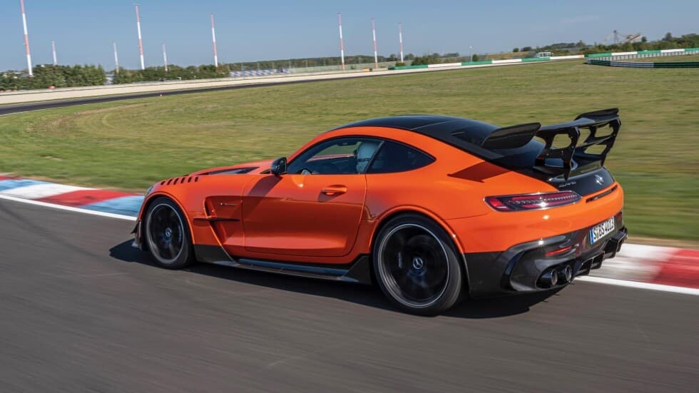 밴츠AMG GT R 블랙(4억6000만원) 게시글 썸네일