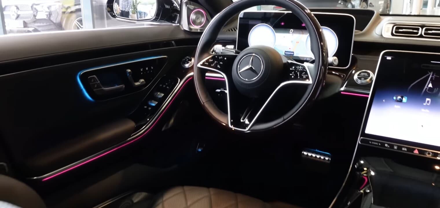 2021 벤츠 S클래스 AMG 실내 디자인 게시글 썸네일