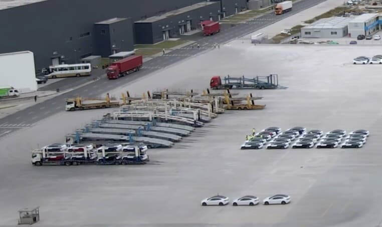 테슬라 모델3 중국산 유럽 수출 게시글 썸네일