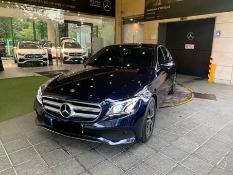 벤츠 E-클래스 E 300 아방가르드 게시글 썸네일