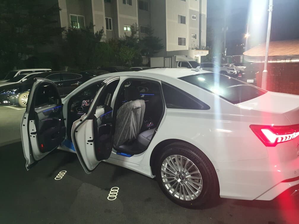 아우디 A6 45 TFSI 프리미엄 게시글 썸네일