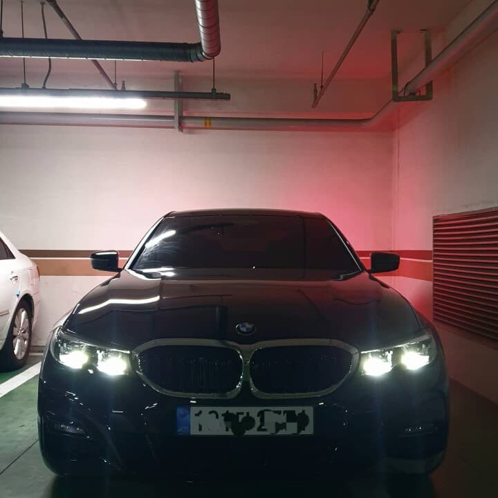 BMW 3시리즈 320i M 스포츠 스마트프리 패키지 게시글 썸네일