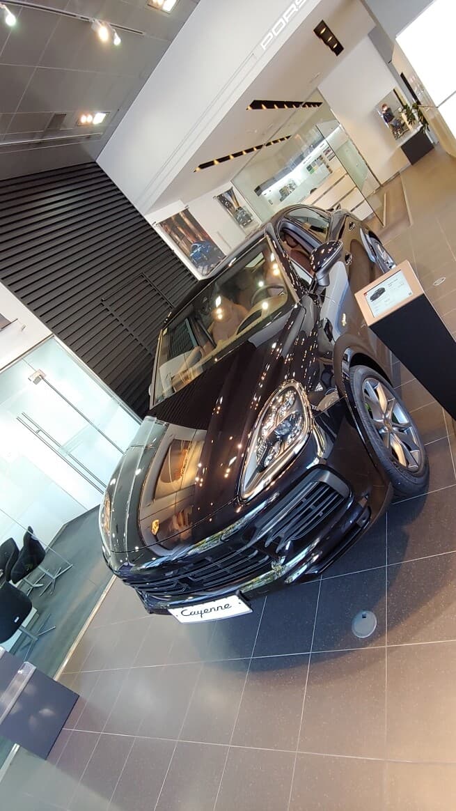 포르쉐 대치 전시장 게시글 썸네일