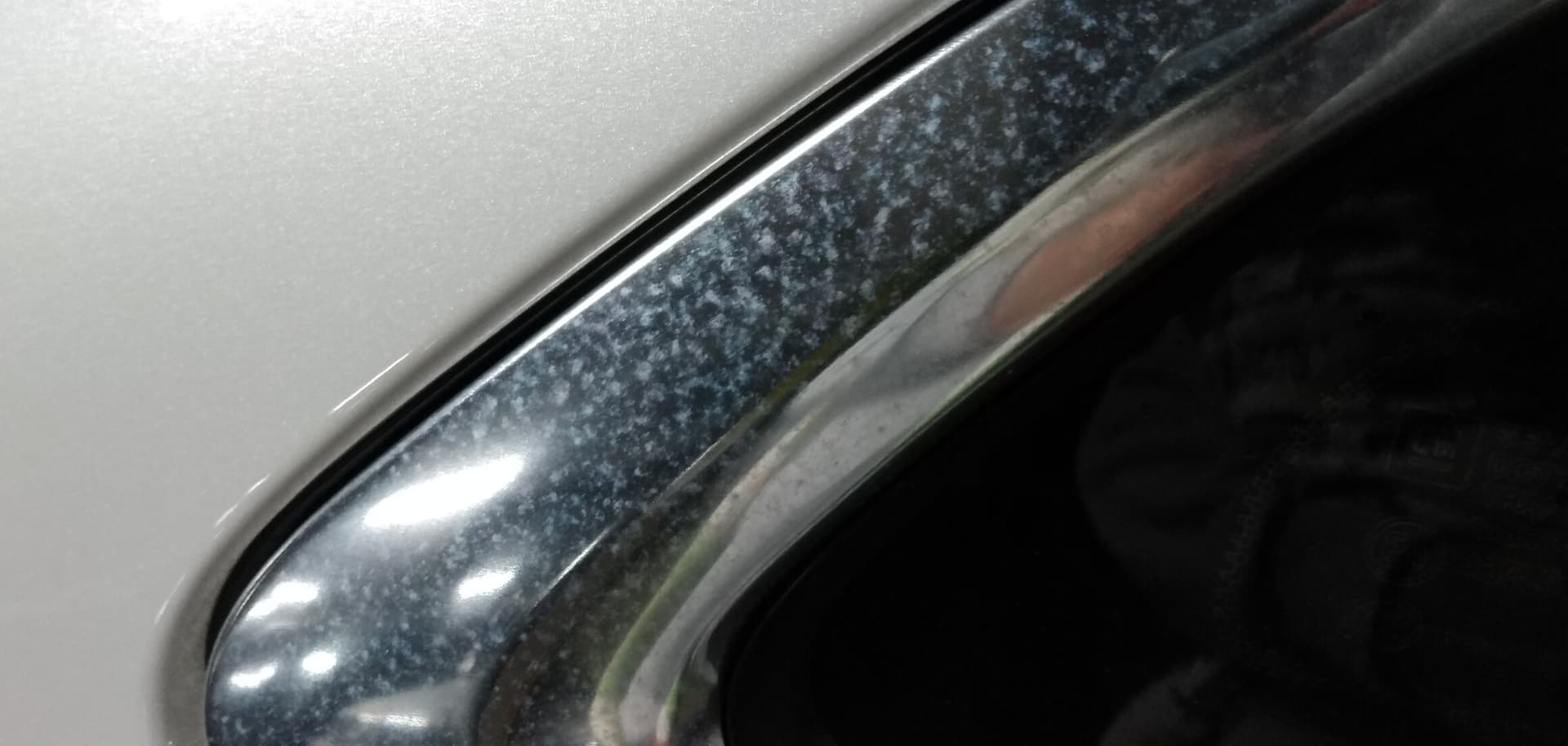 크롬 얼룩? 관리는 노답인가요? ? 게시글 썸네일