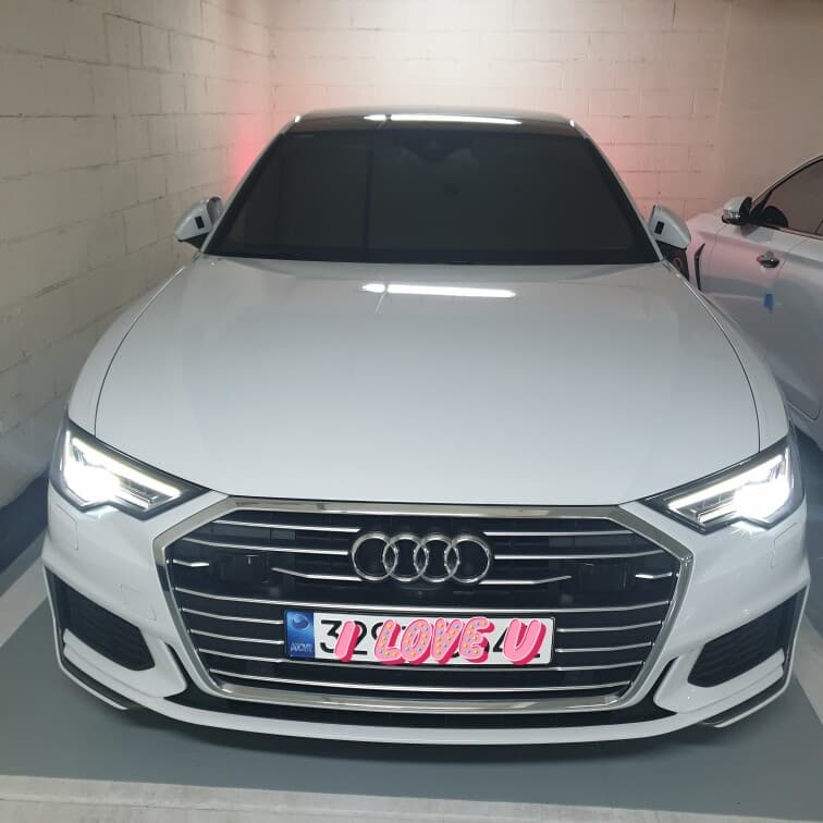 아우디 A6 45 TFSI 프리미엄 게시글 썸네일