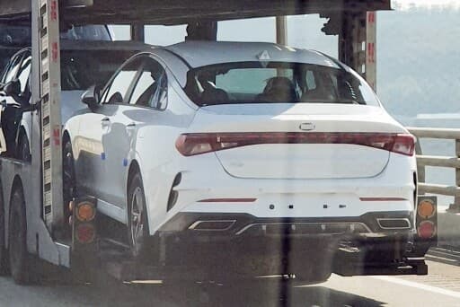 K5 가 BMW 330i를 이겨버렸다? 게시글 썸네일