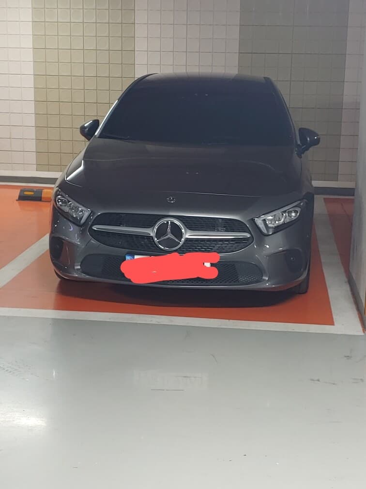 벤츠 A-클래스 A 220 세단 게시글 썸네일