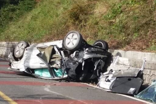 코나EV, 이번엔 브래이크 먹통 전복 사고... 게시글 썸네일