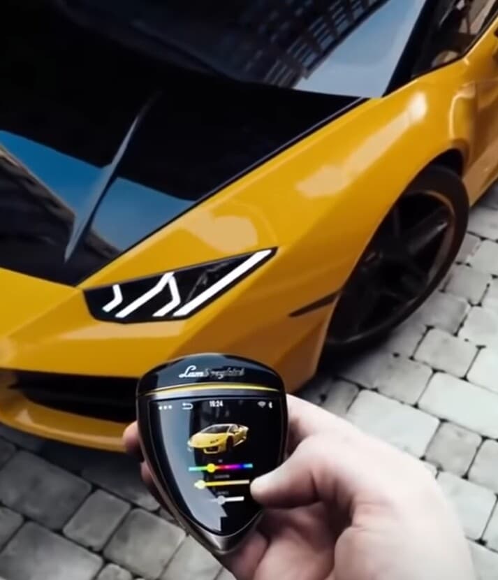 람보르기니 차 바디색이 변한다??(카멜레온) 게시글 썸네일