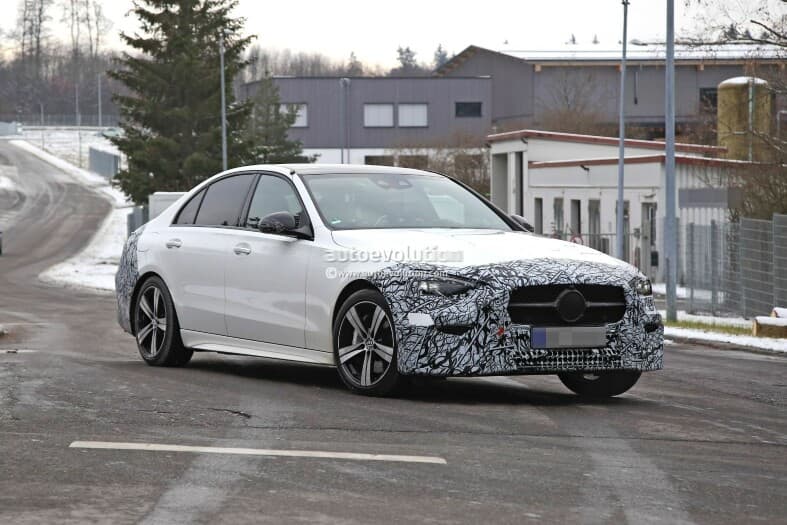 2022 벤츠 C클레스 스파이샷 게시글 썸네일