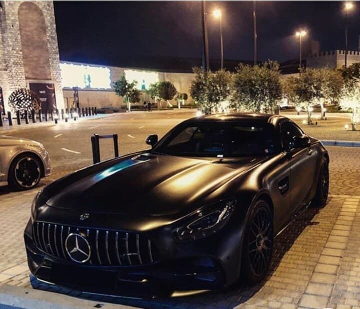 슈퍼카는 블랙이쥬~ 게시글 썸네일