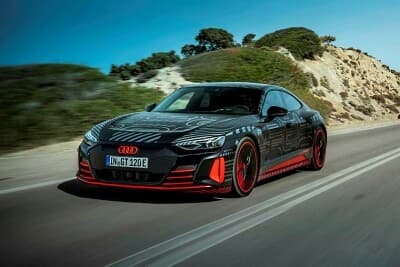 간만에..아우디 RS e-트론 GT 정보? 게시글 썸네일