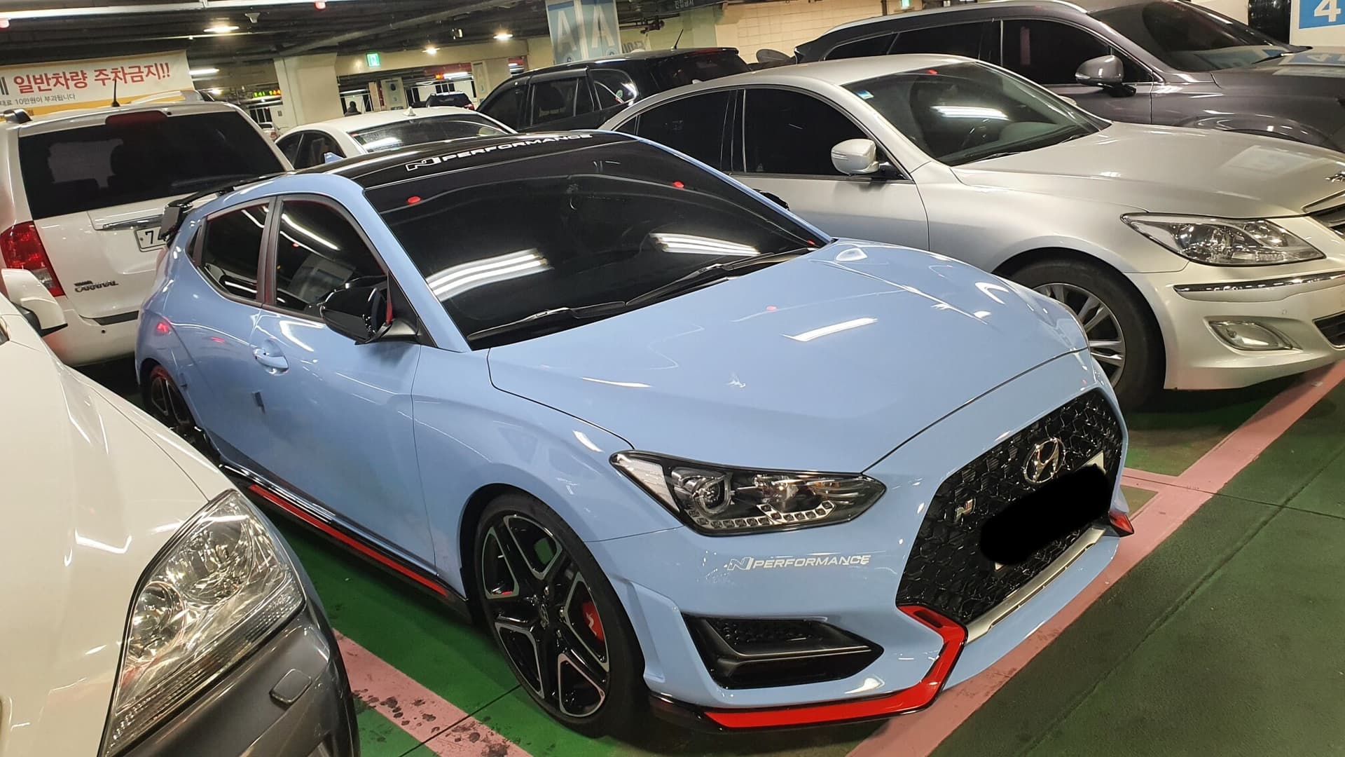 이마트 주차장에서 마주친 벨N 아쉬운맘에 찰칵 게시글 썸네일