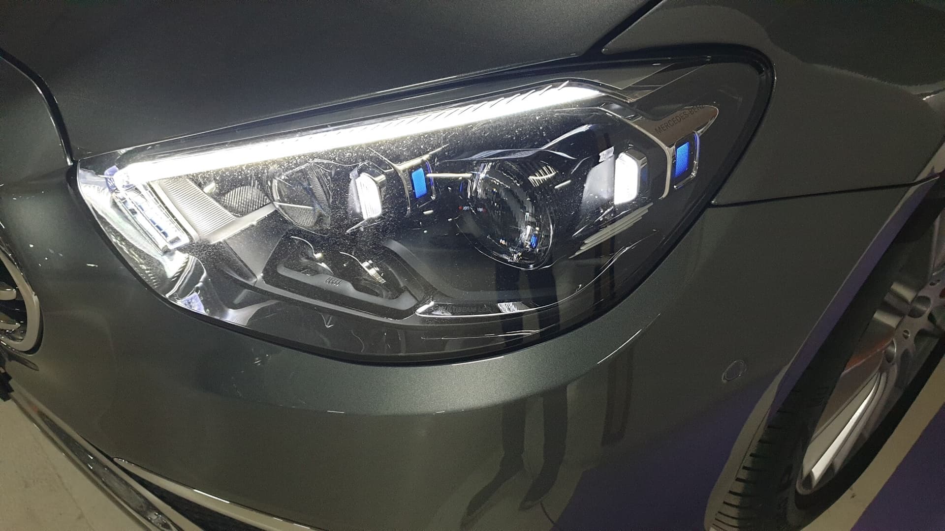 벤츠 E-클래스 E 250 익스클루시브 게시글 썸네일