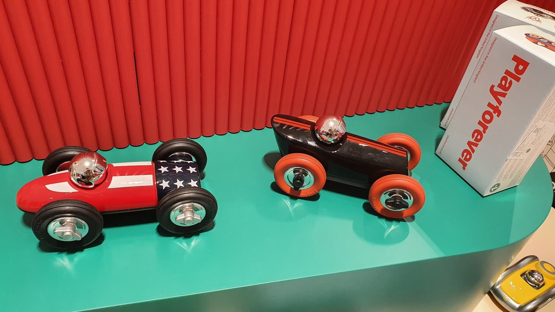 ?Playforever 자동차 피규어 게시글 썸네일