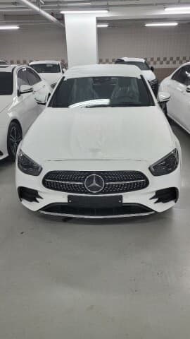 벤츠 E-클래스 E 350 4MATIC AMG 라인 에디션 게시글 썸네일