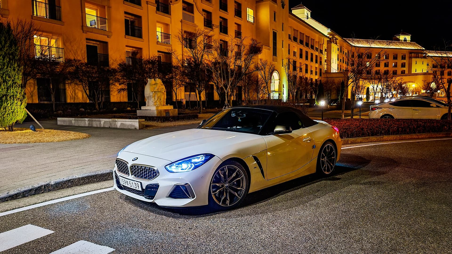 BMW Z4 M40i 게시글 썸네일