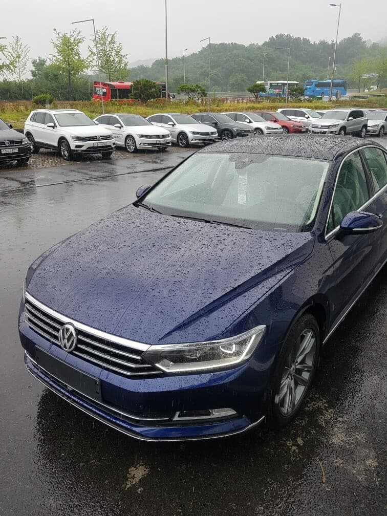 폭스바겐 파사트 GT 2.0 TDI 프레스티지 게시글 썸네일