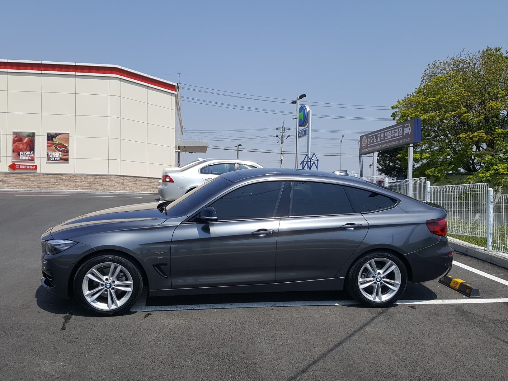 BMW 3시리즈 그란투리스모 320d GT xDrive 스포츠 게시글 썸네일