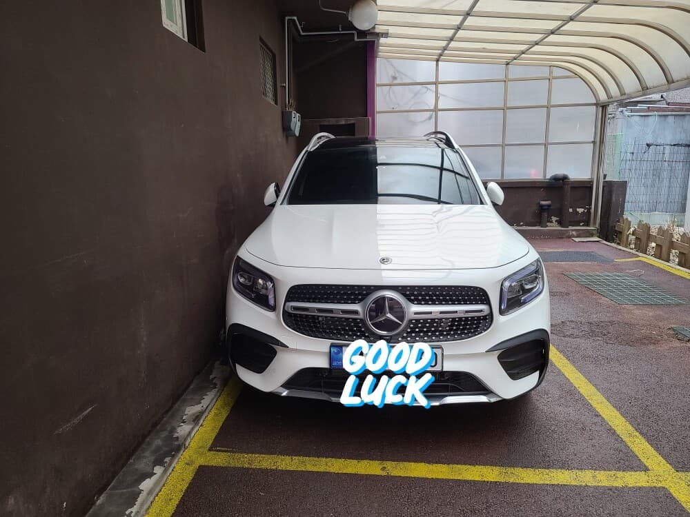 벤츠 GLB-클래스 GLB 250 4MATIC 게시글 썸네일