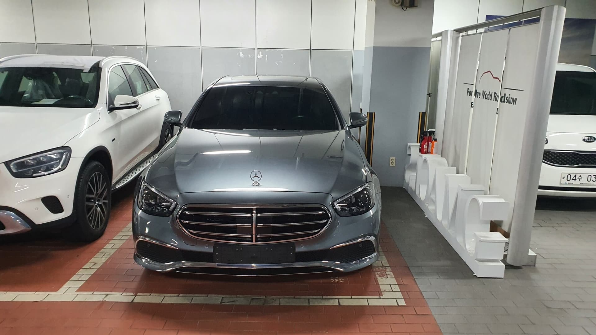 벤츠 E-클래스 E 250 익스클루시브 게시글 썸네일