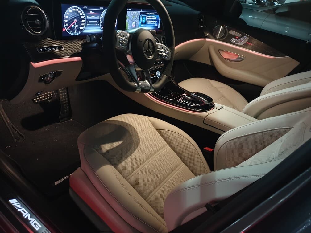 벤츠 E-클래스 AMG E 53 4Matic+ 게시글 썸네일