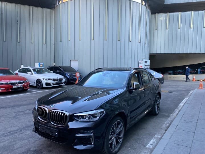 BMW X4 M40i xDrive 게시글 썸네일