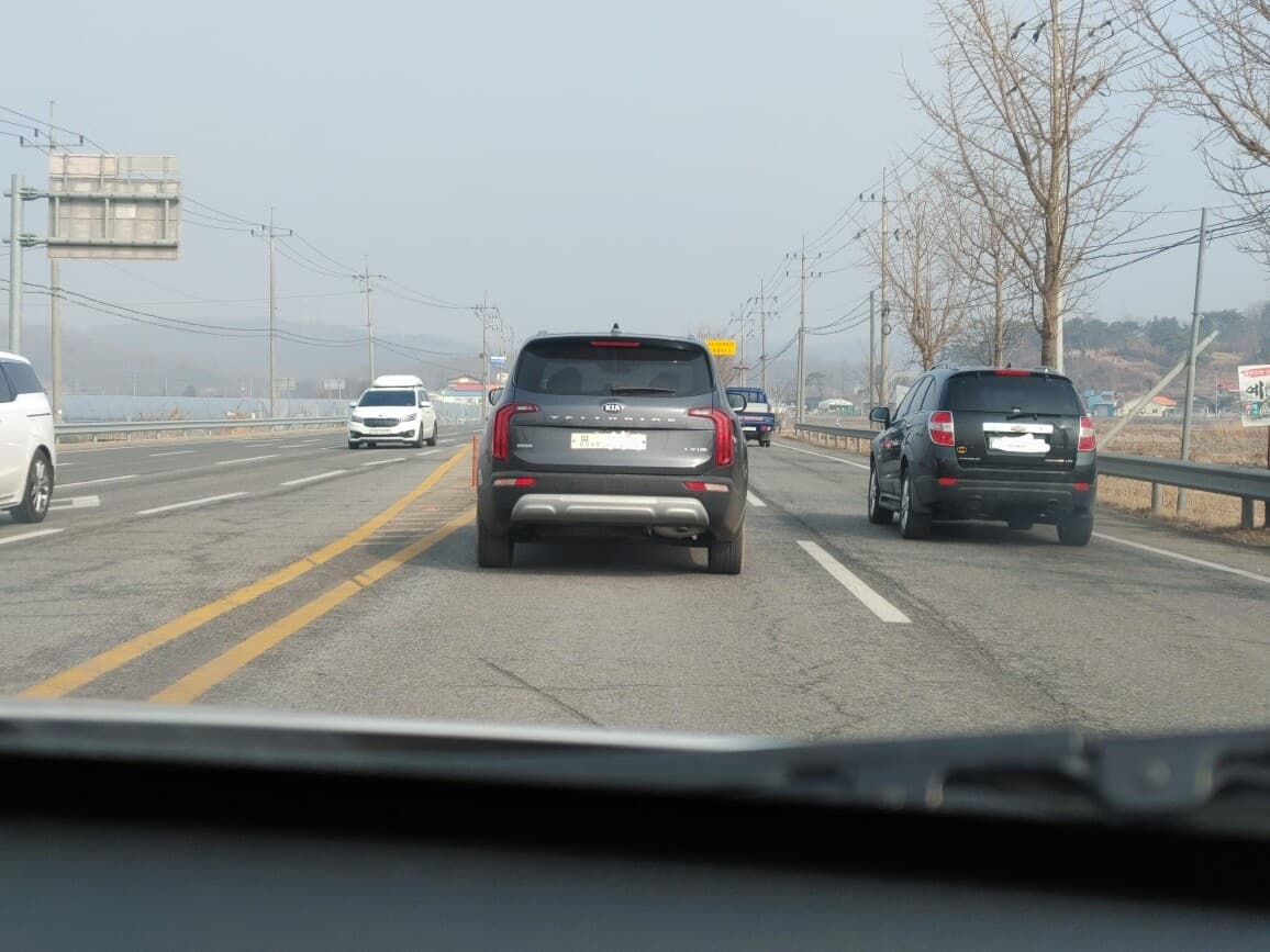 임판 달린 텔루라이드 목격했습니다. 게시글 썸네일