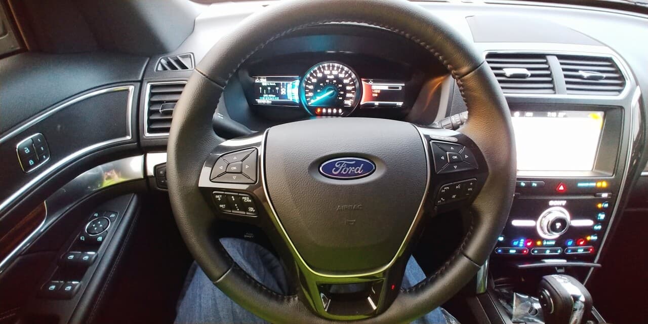 포드 익스플로러 리미티드 게시글 썸네일