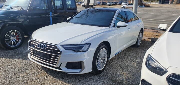 아우디 A6 45 TFSI 콰트로 프리미엄 게시글 썸네일