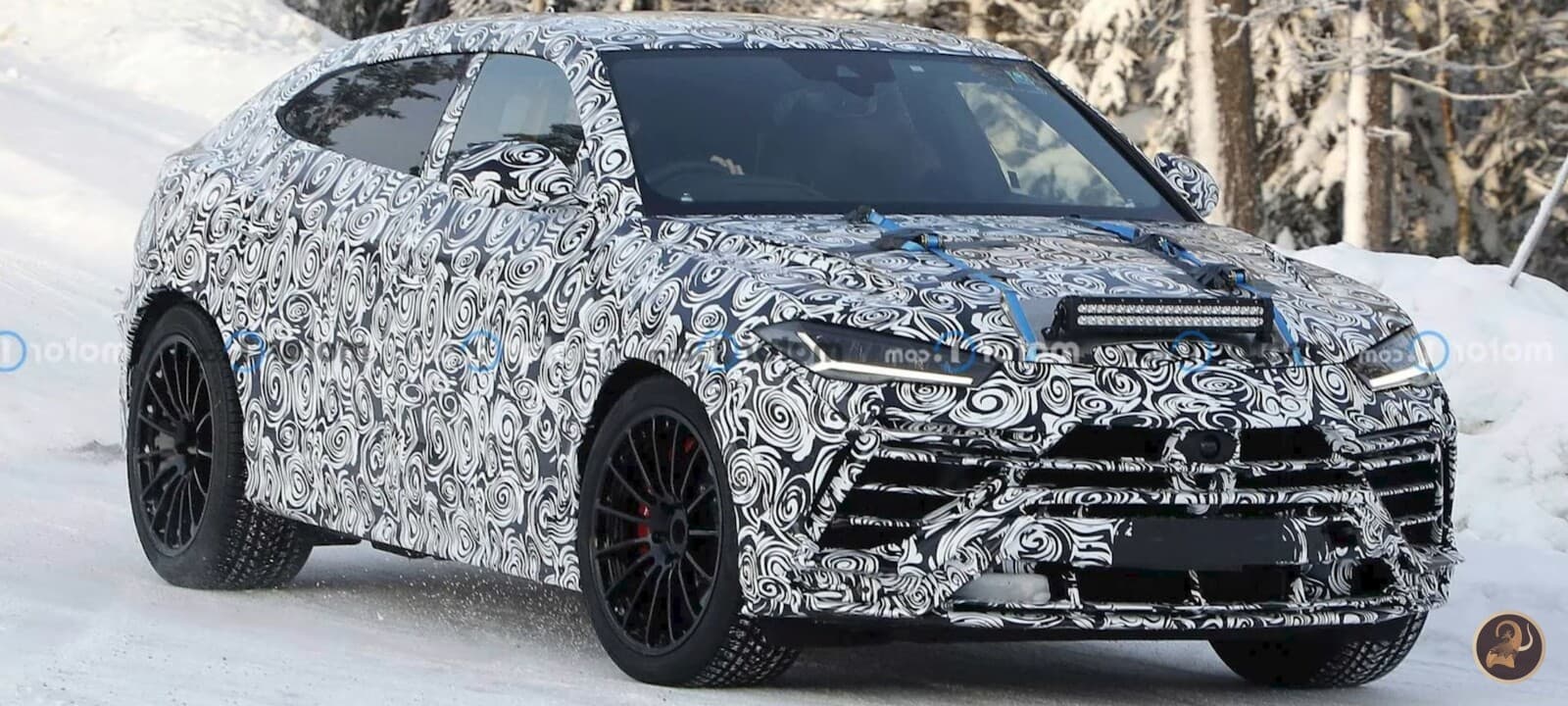 람보르기니 우르스 Evo 페리 예상도 게시글 썸네일