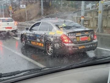 (펌)도로에 나타난 초보운전 빌런.jpg 게시글 썸네일