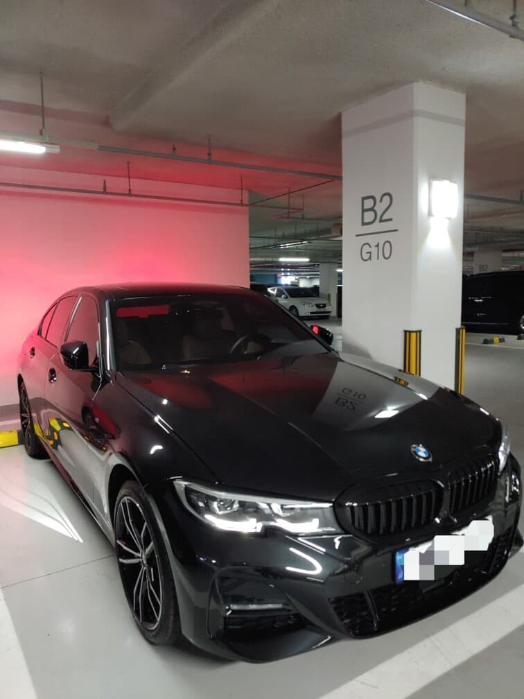 BMW 3시리즈 330e M 스포츠 게시글 썸네일